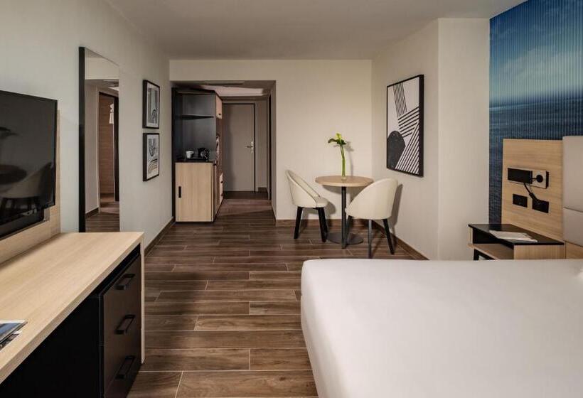 هتل Qawra Palace Resort & Spa