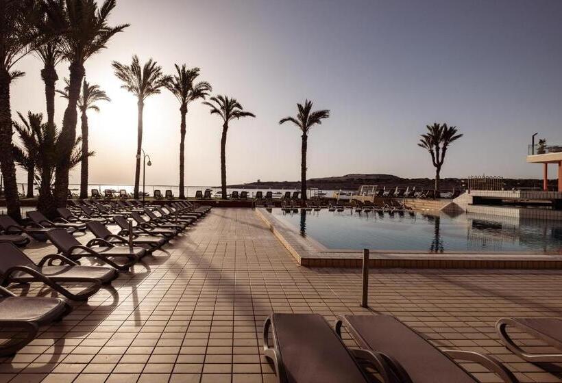 هتل Qawra Palace Resort & Spa