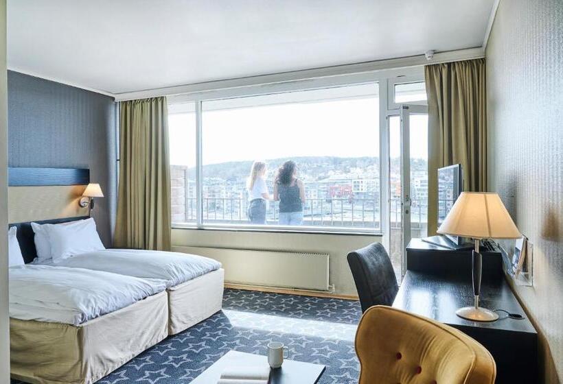 בית מלון כפרי Klubben