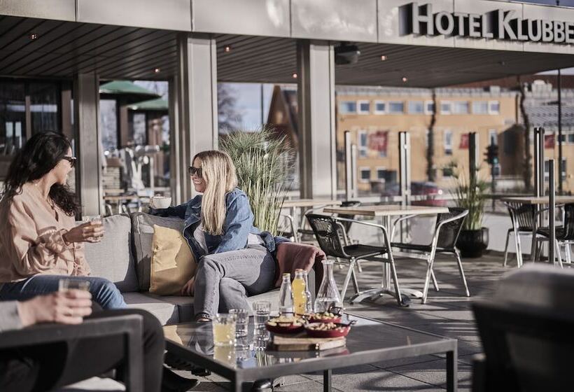 בית מלון כפרי Klubben