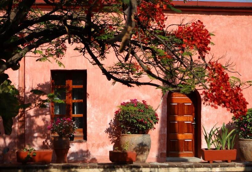 Отель Quinta Real Oaxaca