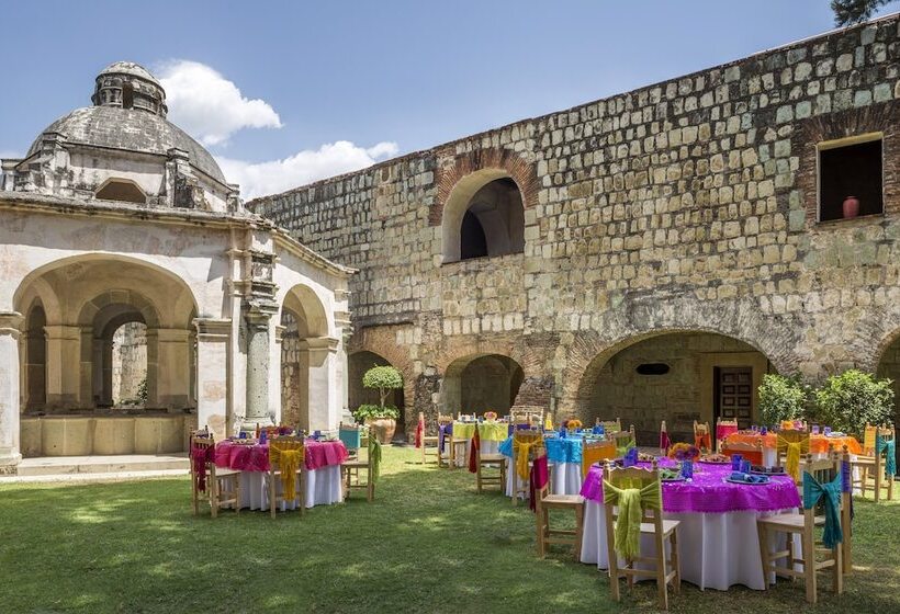 Отель Quinta Real Oaxaca