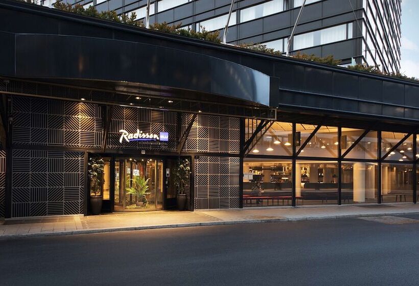 Radisson Blu Scandinavia Hotel, Oslo