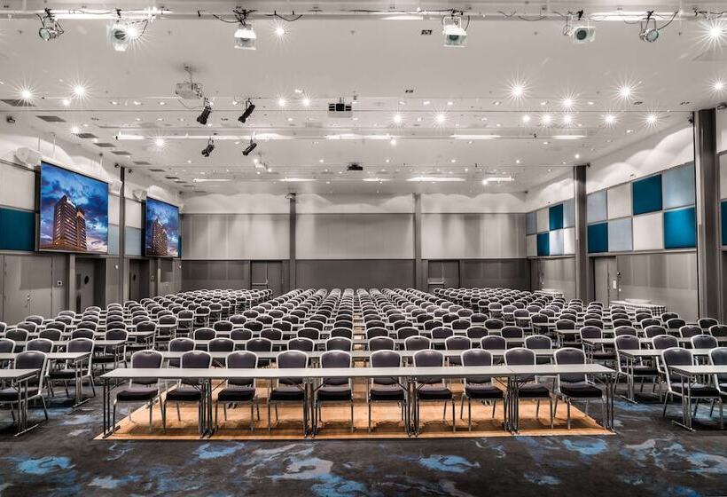 Radisson Blu Scandinavia Hotel, Oslo