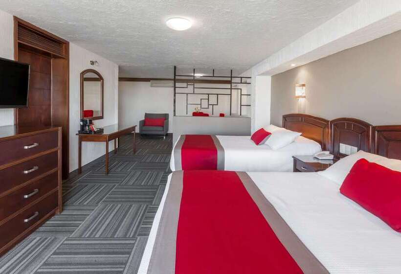هتل Ramada Plaza By Wyndham Leon