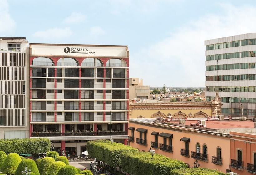 هتل Ramada Plaza By Wyndham Leon
