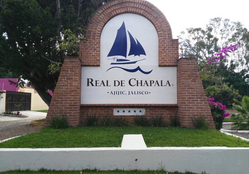 فندق Real De Chapala