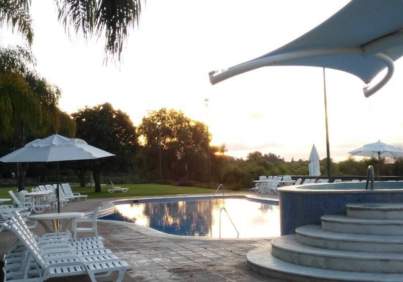 فندق Real De Chapala