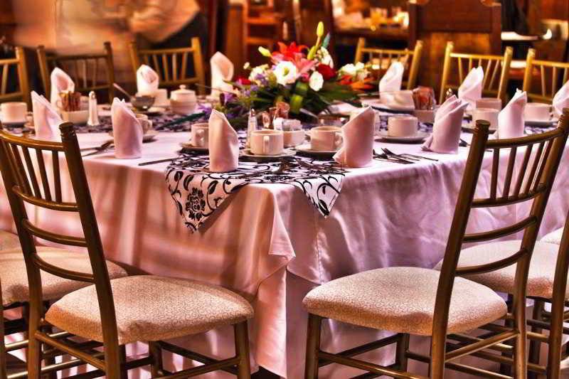 Отель Real De Minas Tradicional