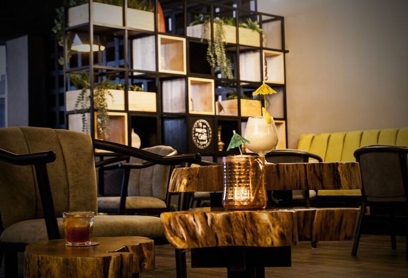 Отель Real De Minas Tradicional