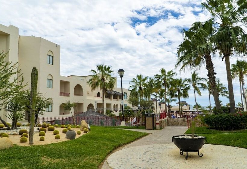 فندق Grand Decameron Los Cabos, A Trademark All Inclusive Resort