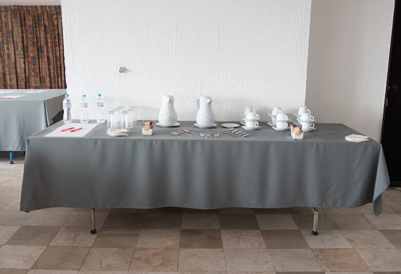 Отель San Francisco Centro Historico