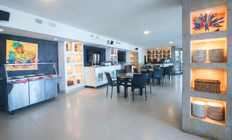 فندق Delfin Pv Beach Resort