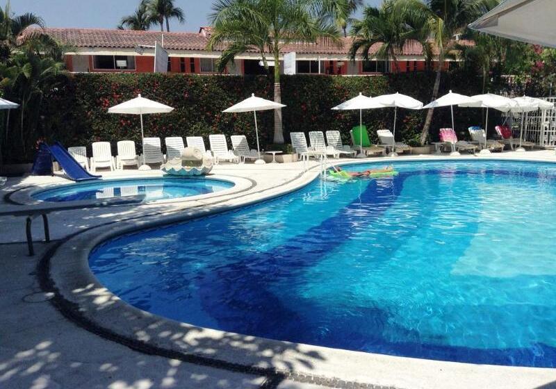 Sands Acapulco Hotel & Bungalows