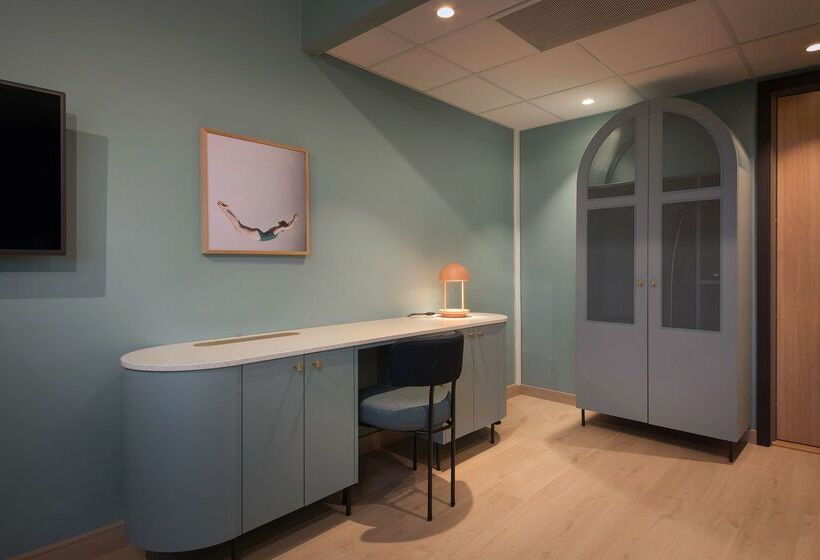 هتل Scandic Helsfyr