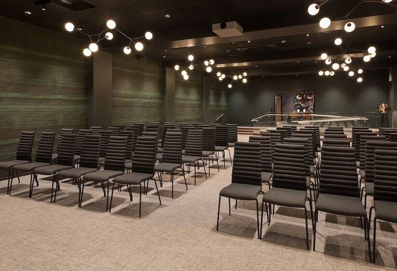 هتل Scandic Helsfyr