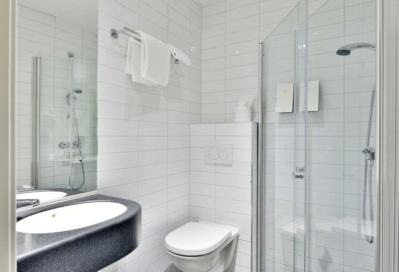 Отель Scandic Holberg