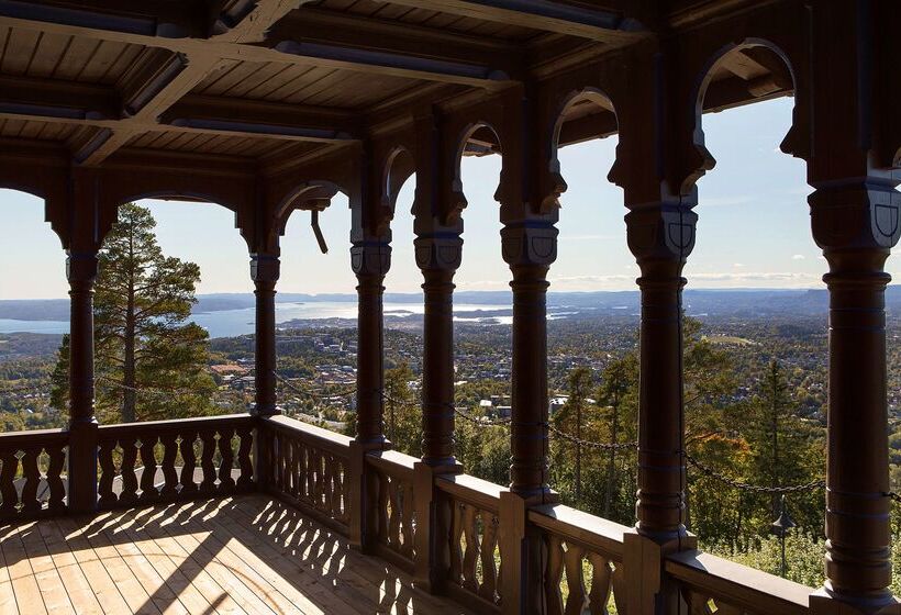 Отель Scandic Holmenkollen Park