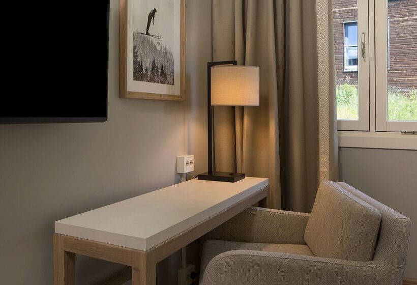 Отель Scandic Holmenkollen Park