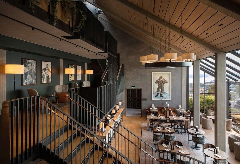 Отель Scandic Holmenkollen Park