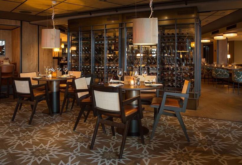 Отель Scandic Holmenkollen Park