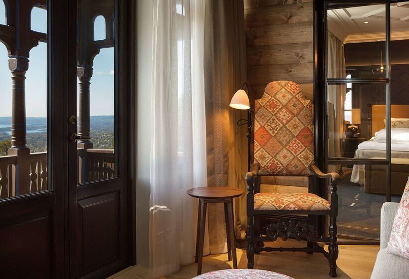 Отель Scandic Holmenkollen Park