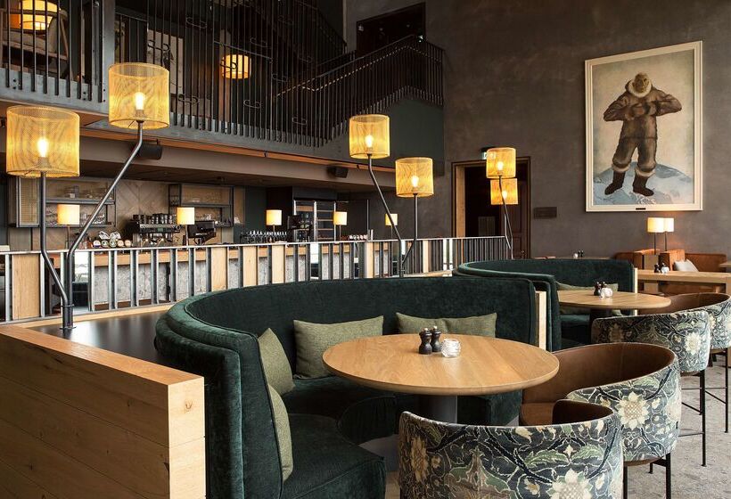 Отель Scandic Holmenkollen Park