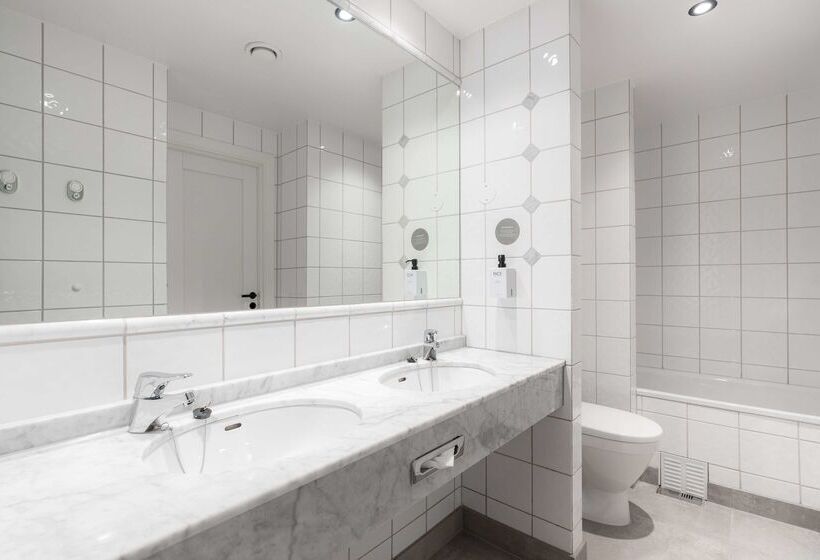 هتل Scandic Oslo City