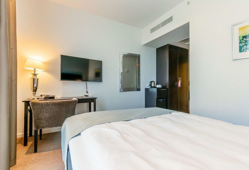 호텔 Scandic Park Sandefjord