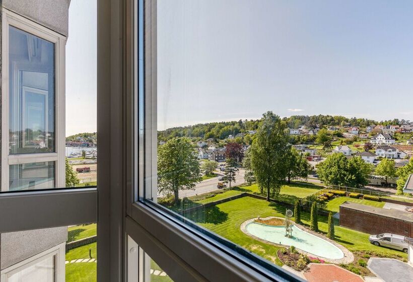 호텔 Scandic Park Sandefjord