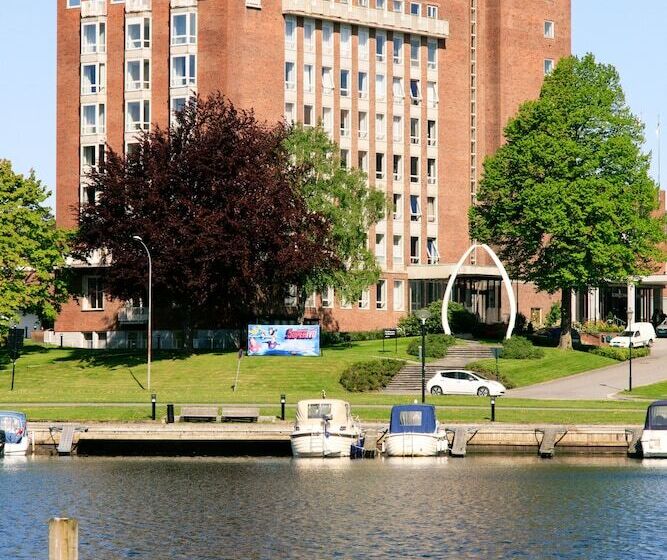 호텔 Scandic Park Sandefjord