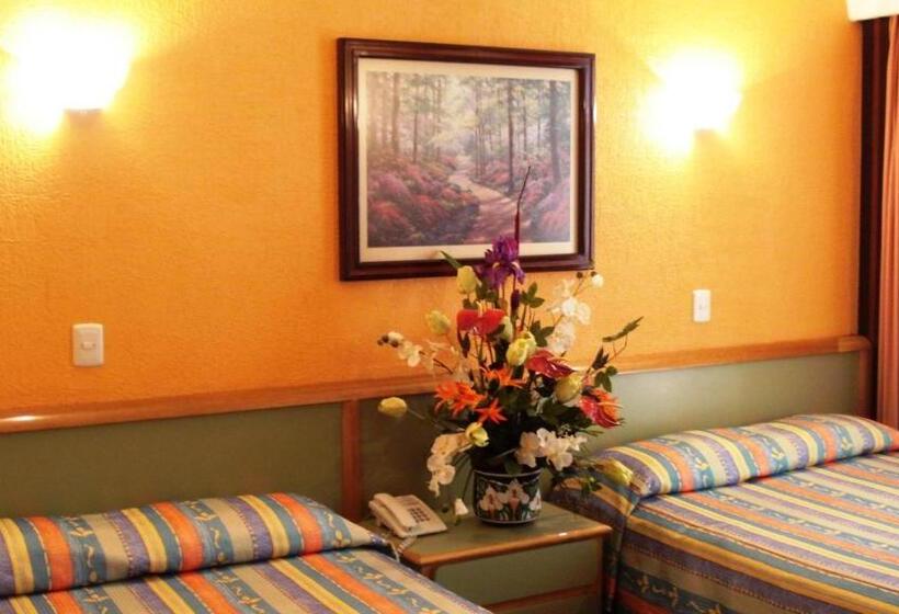 호텔 Segovia Regency