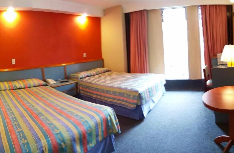 호텔 Segovia Regency