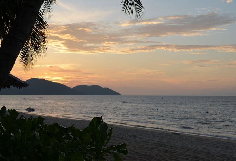 בית מלון כפרי Shangri La Rasa Sayang, Penang