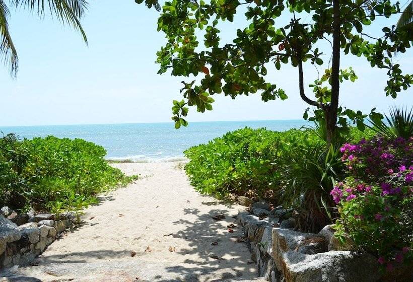 בית מלון כפרי Shangri La Rasa Sayang, Penang