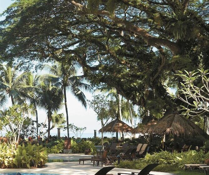 בית מלון כפרי Shangri La Rasa Sayang, Penang