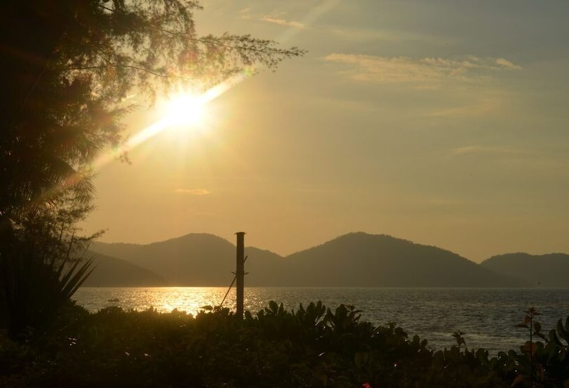 בית מלון כפרי Shangri La Rasa Sayang, Penang