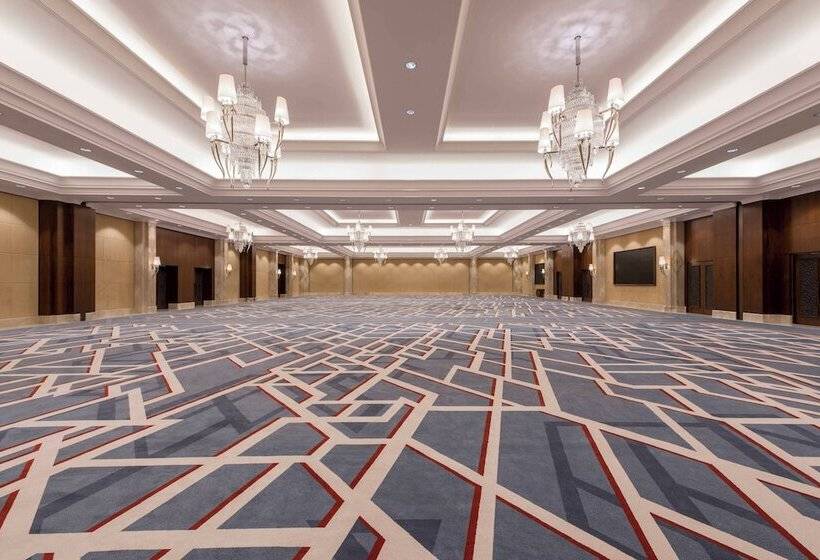 هتل Sheraton Oman