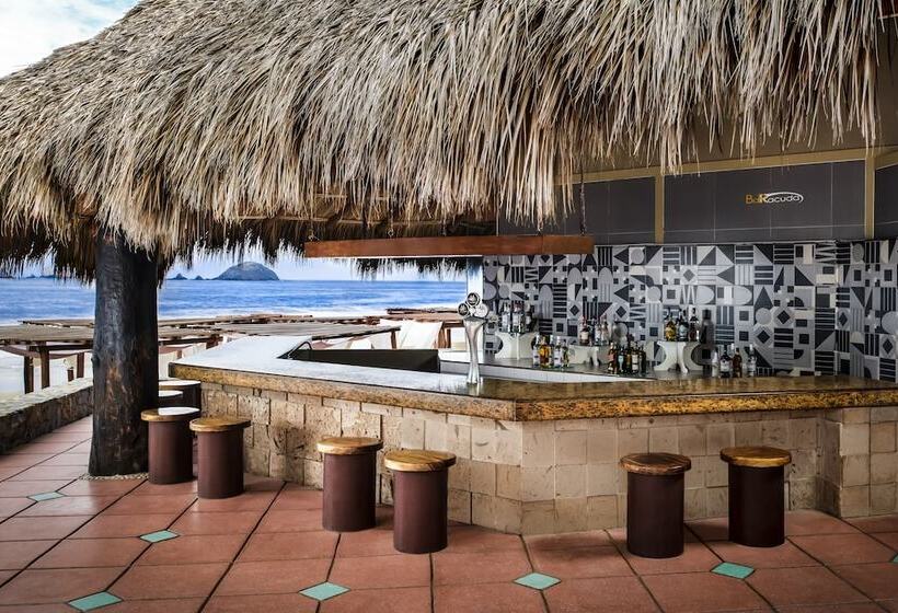 בית מלון כפרי Sunscape Dorado Pacifico Ixtapa Resort & Spa  All Inclusive