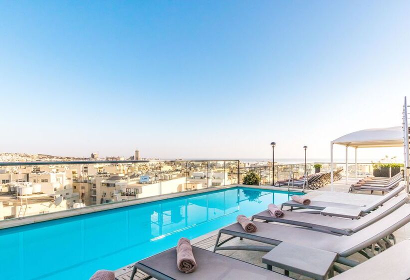 هتل Ax The Victoria