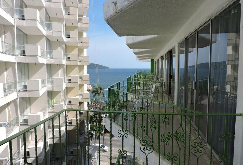 ホテル Tortuga Acapulco