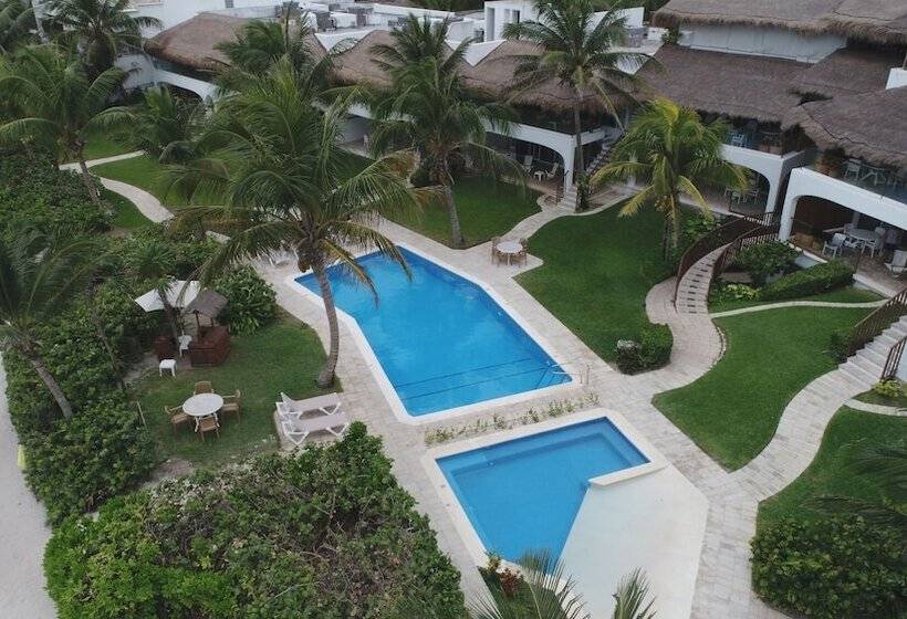 Las Villas Akumal