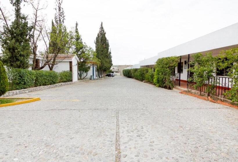 فندق على الطريق La Fuente, Saltillo