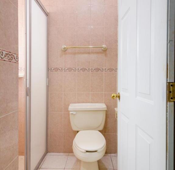 فندق على الطريق La Fuente, Saltillo