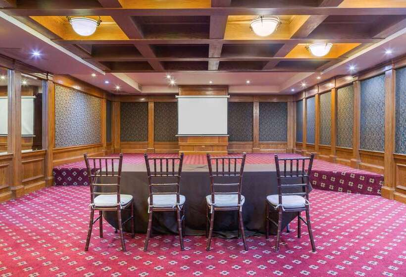 Quality Inn & Suites Saltillo Eurotel