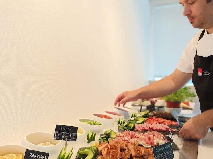 Refsnes Gods   By Classic Norway Hotels