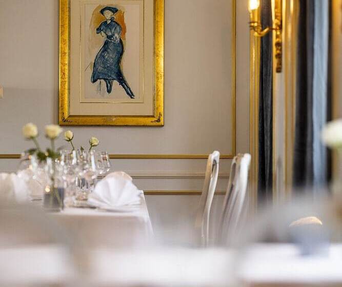 Refsnes Gods   By Classic Norway Hotels