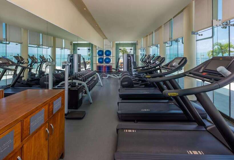 リゾートホテル Beach Palace All Inclusive