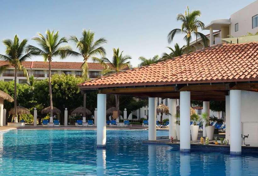 منتجع Meliá Puerto Vallarta – All Inclusive