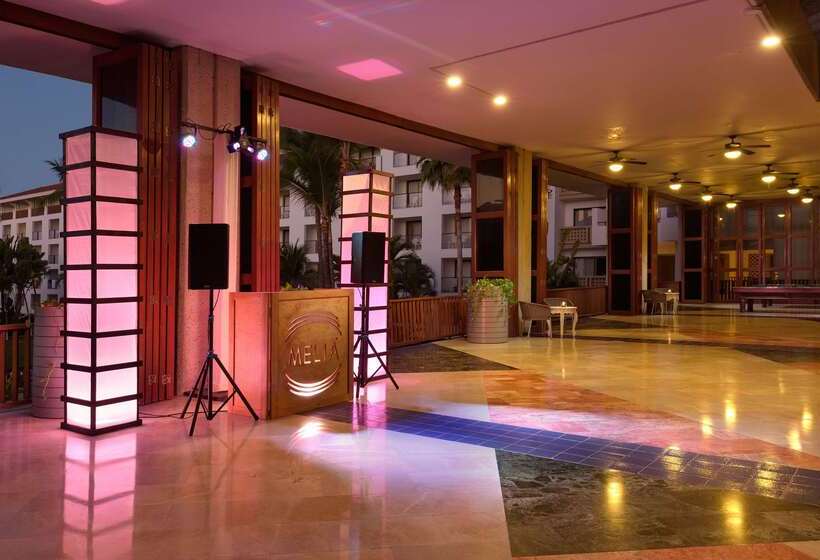 منتجع Meliá Puerto Vallarta – All Inclusive